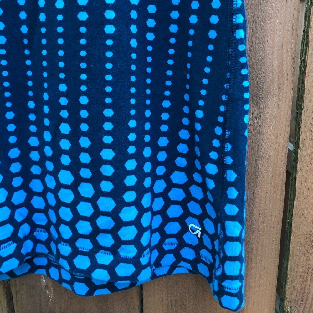 ⚡️⚡️⚡️GapFit Hexagon Workout Racerback Tank - Picture 2 of 3